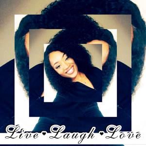 Meet your Posher, Ebony